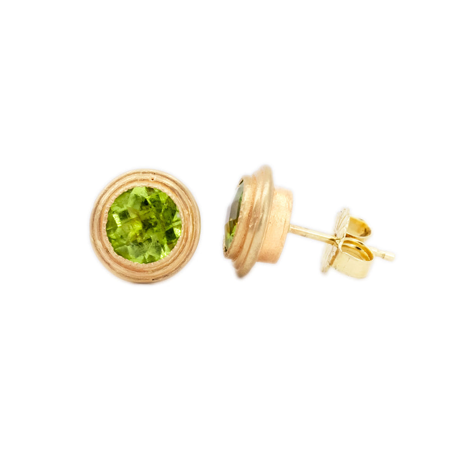 Classic Clover Stud Peridot Earrings