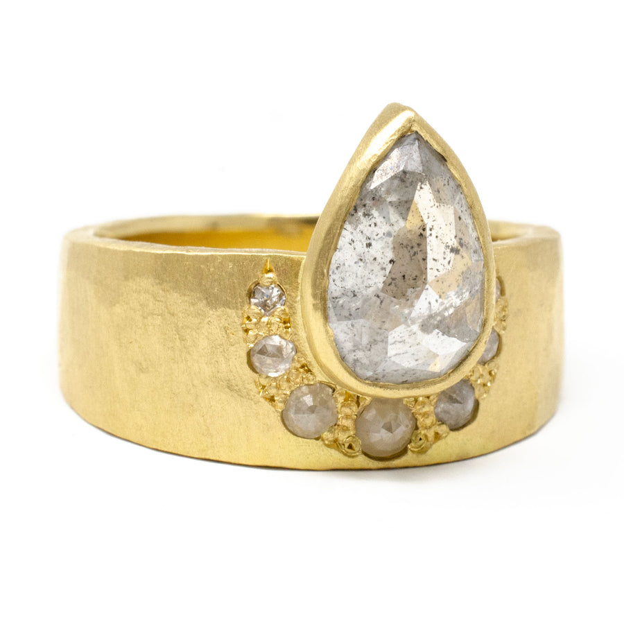 The Magical Moon Diamond Ring