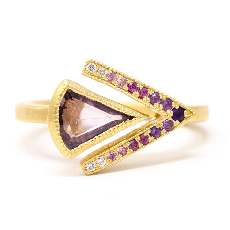 Blockette Chevron Spinel Ring