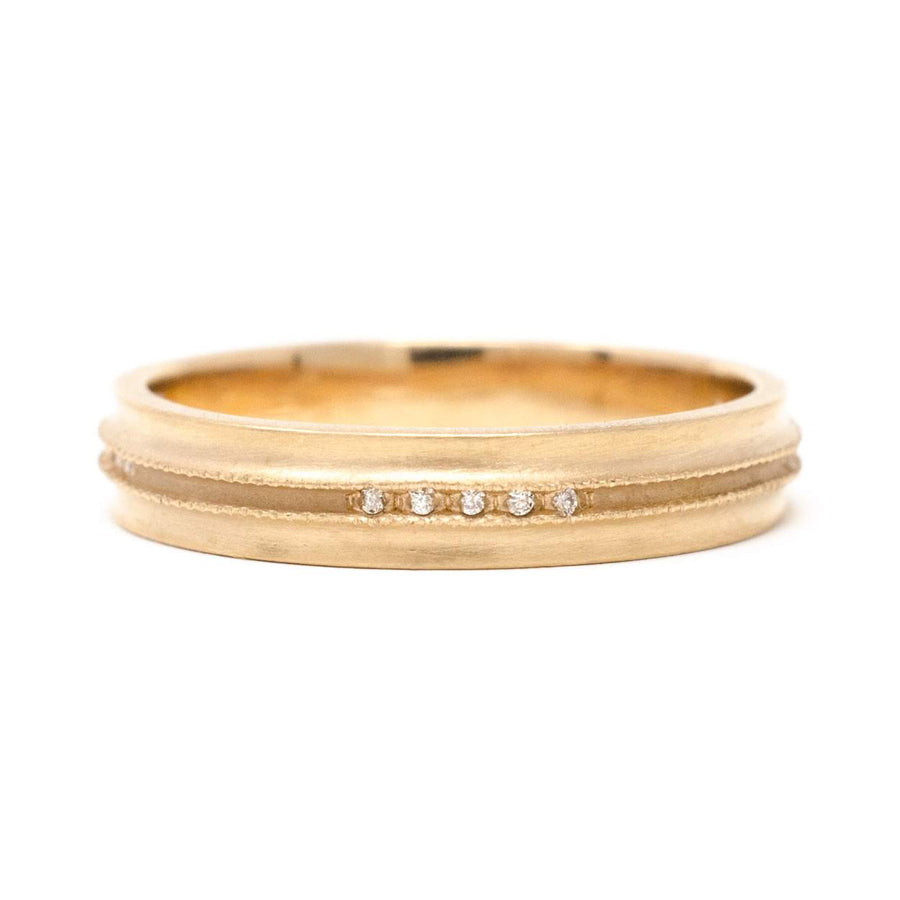 Twinkling Clover Diamond Band