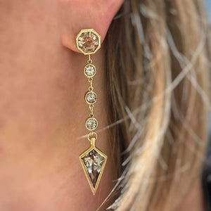 Csarite Kite Droplet Earrings