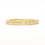 All Knowing Diamond Band