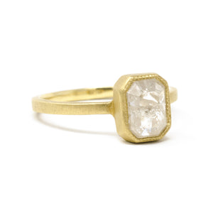 Elegant Rustic Emerald Diamond Ring