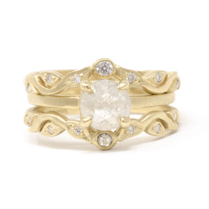 Grasping Round Diamond Ring