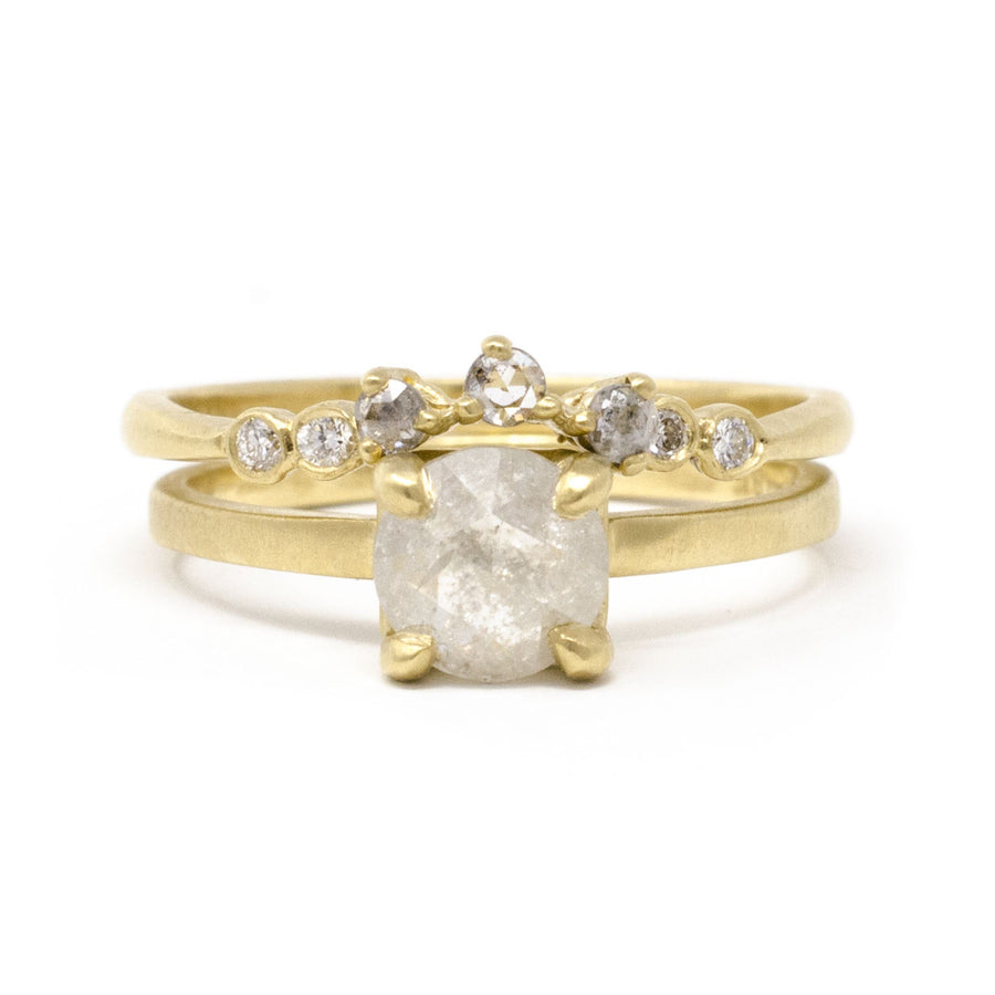 Grasping Round Diamond Ring
