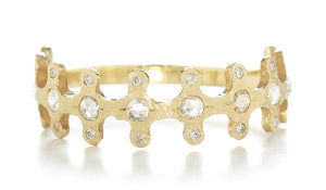 Relic Band Crown Pattern Large