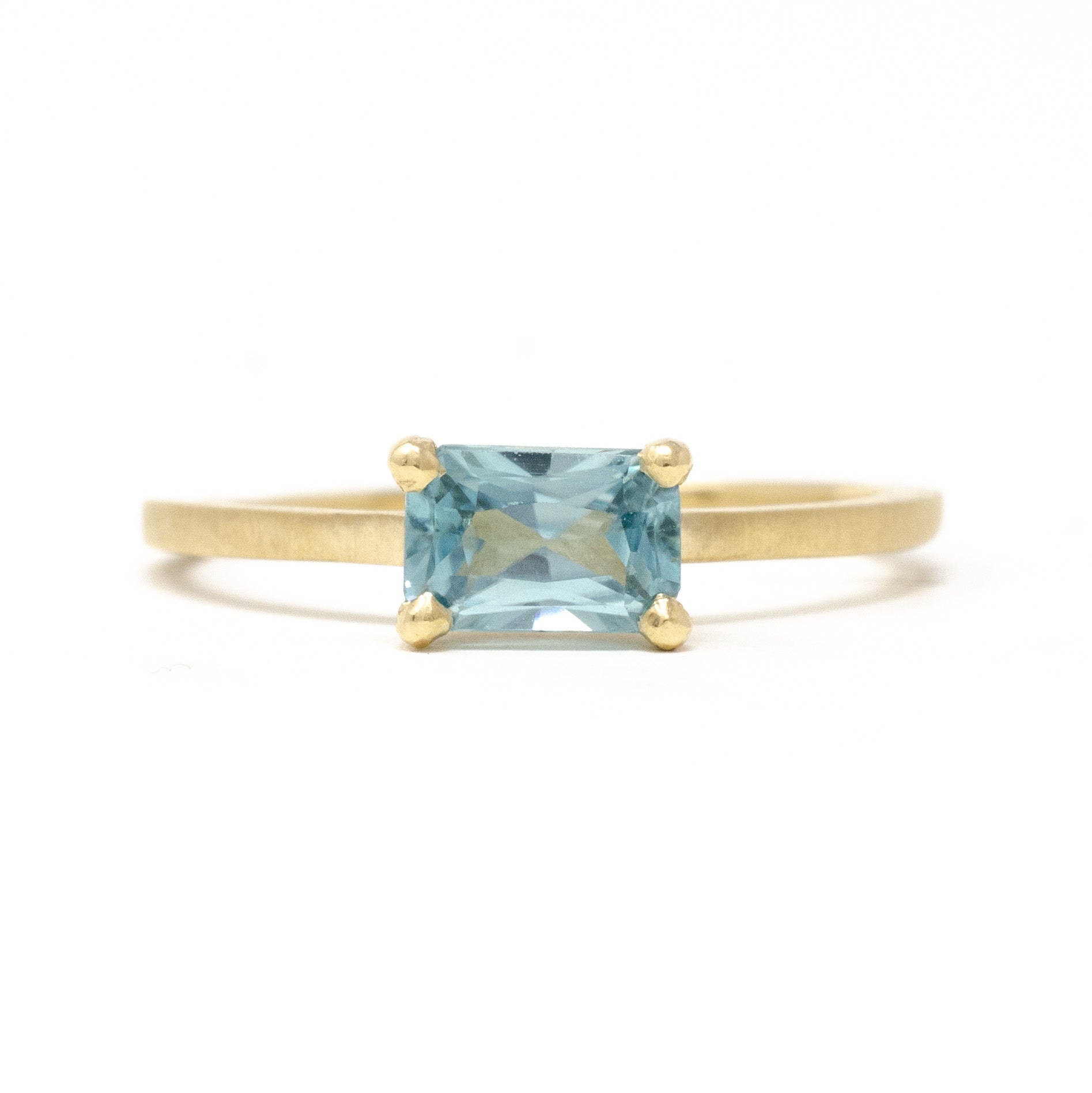 Rubans Gold Toned Zircon Stone Embellished Floral Ring